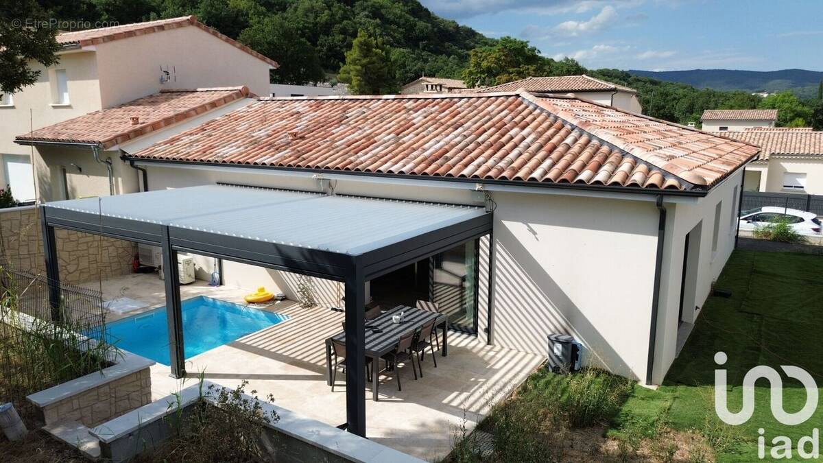 Photo 1 - Maison à ROCHEMAURE