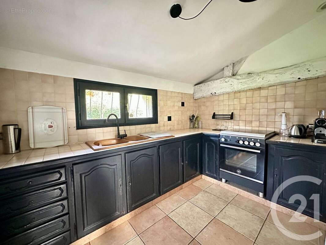 Maison à LA CROIX-DU-PERCHE