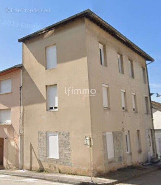 Immeuble rénové – Centre-ville à pied – Rentabilité 7 % - photo 7