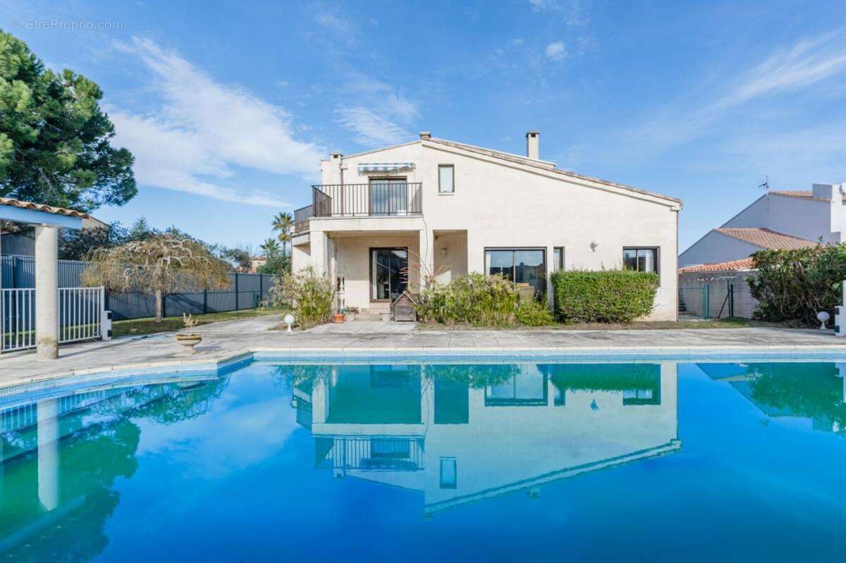 Maison à BESSAN