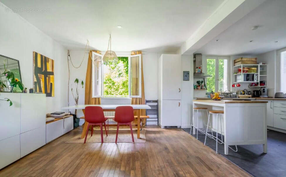 Maison à MONTREUIL
