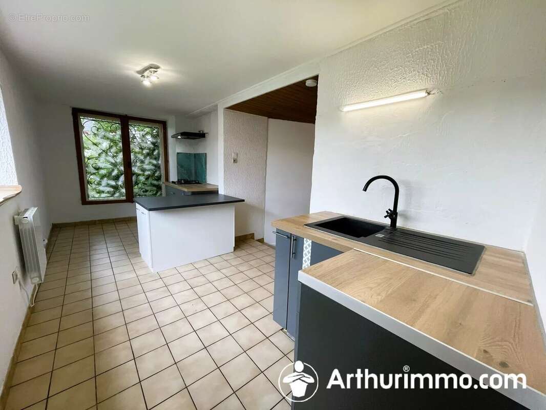 Appartement à ABBEVILLERS