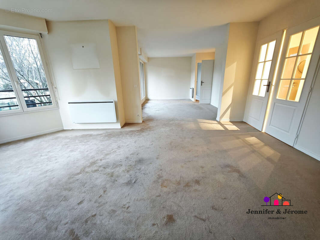 Appartement à ENGHIEN-LES-BAINS