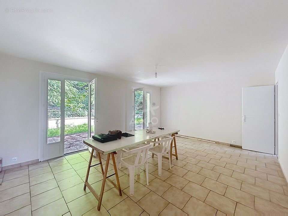 Au cur du Perche, pavillon familial avec bois privé et vue campagne - photo 4