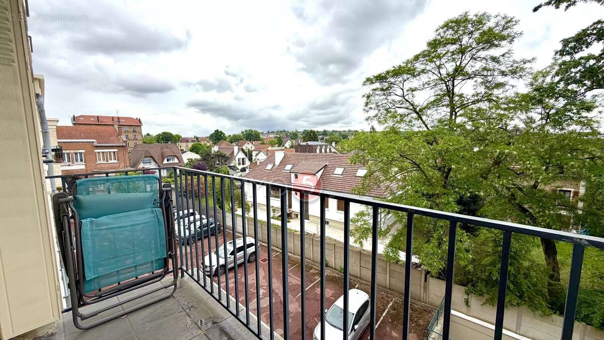Appartement à VILLEMOMBLE