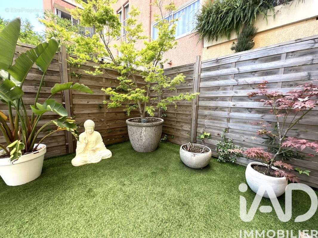 Photo 2 - Appartement à LE PRADET