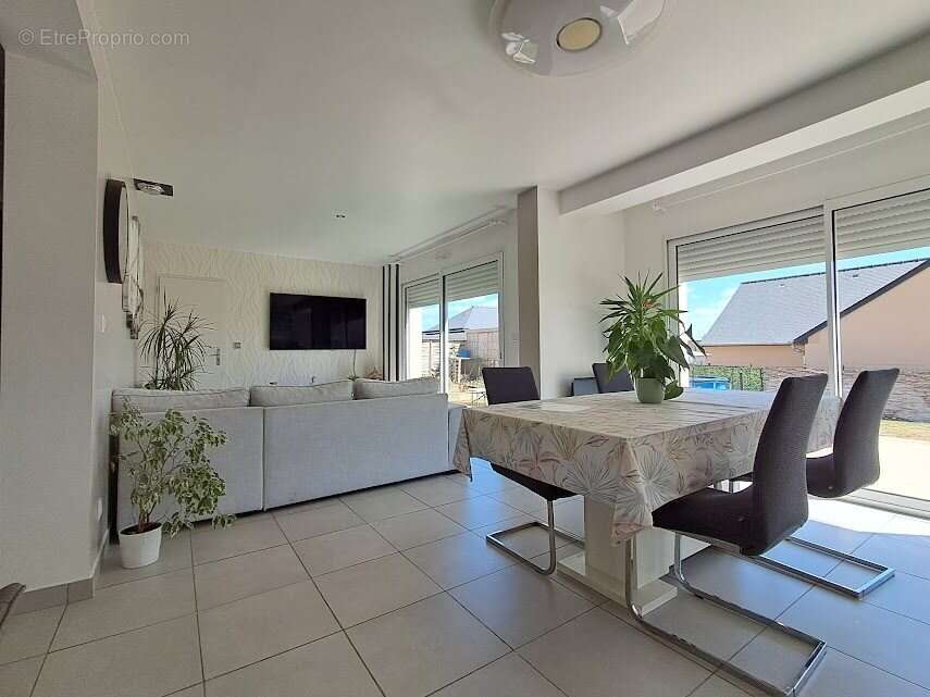 Maison 96 m² à La Prenessaye  - photo 3