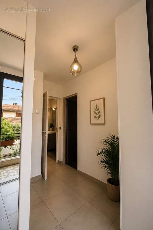 Maison 80 m² à Yerres  - photo 2