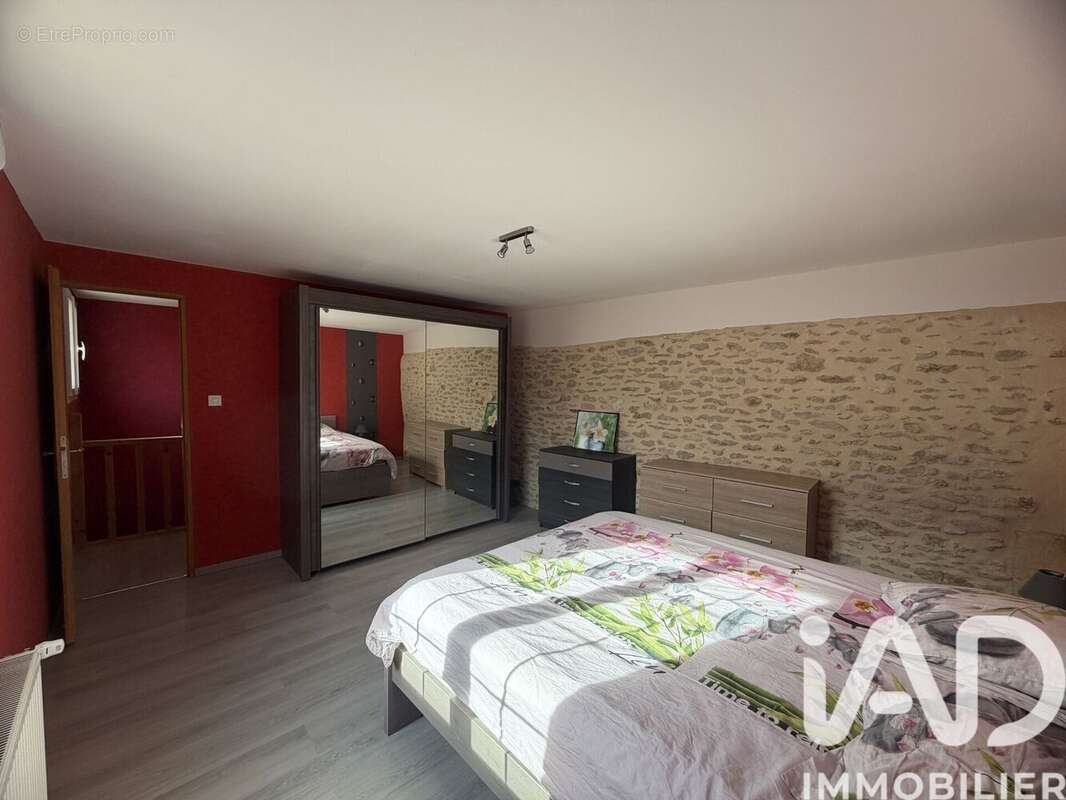 Maison 193 m² à Nully  - photo 8