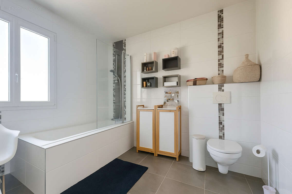 Maison à SAULON-LA-RUE