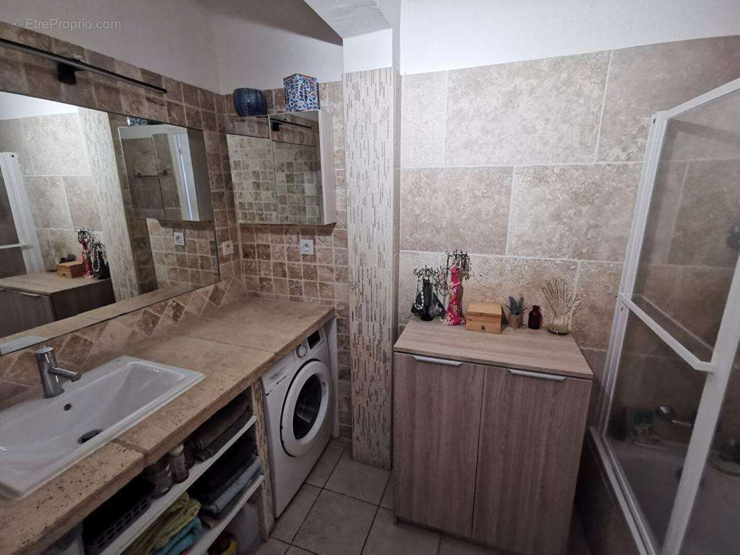 Appartement Draguignan 3 pièce(s) 57.16 m2 - photo 3