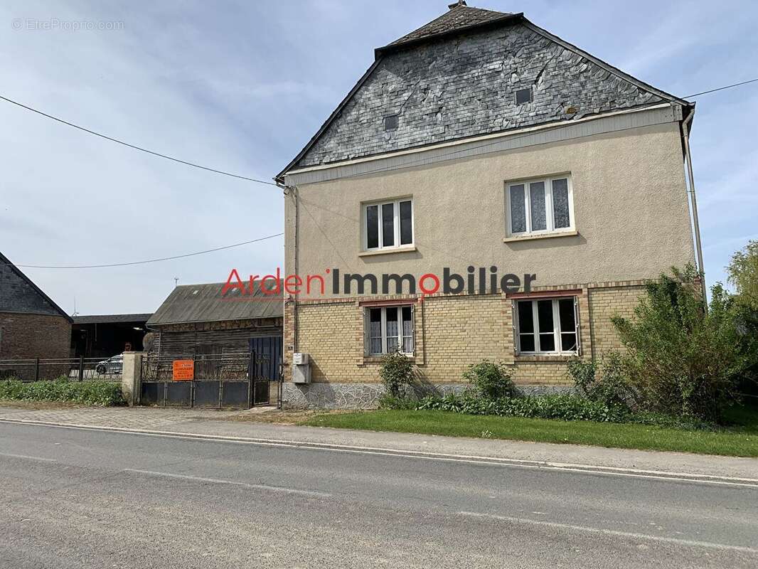 Corps de Ferme 5 pièces à vendre à Fraillicourt - 137 000 - photo 13
