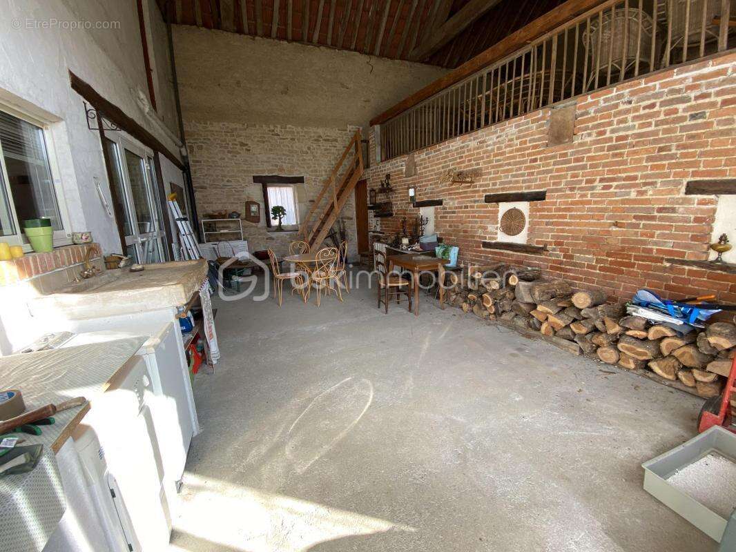 Magnifique corps de ferme aux portes du Morvan - photo 2