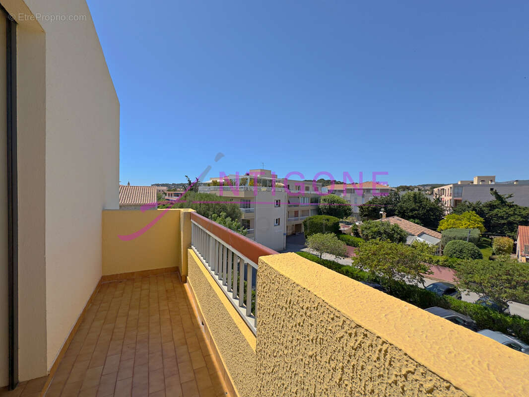 Appartement à SANARY-SUR-MER