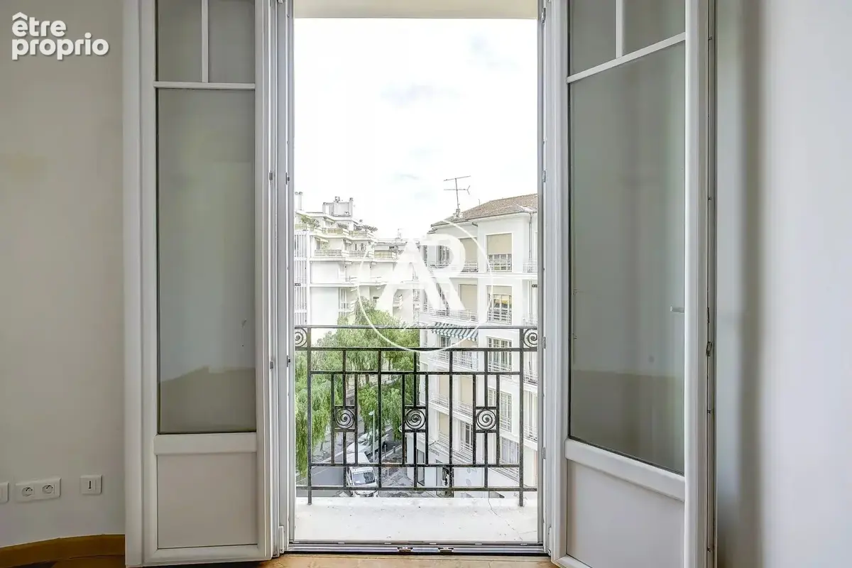 Nice carre d'or // 3 pieces // 97m² - photo 33