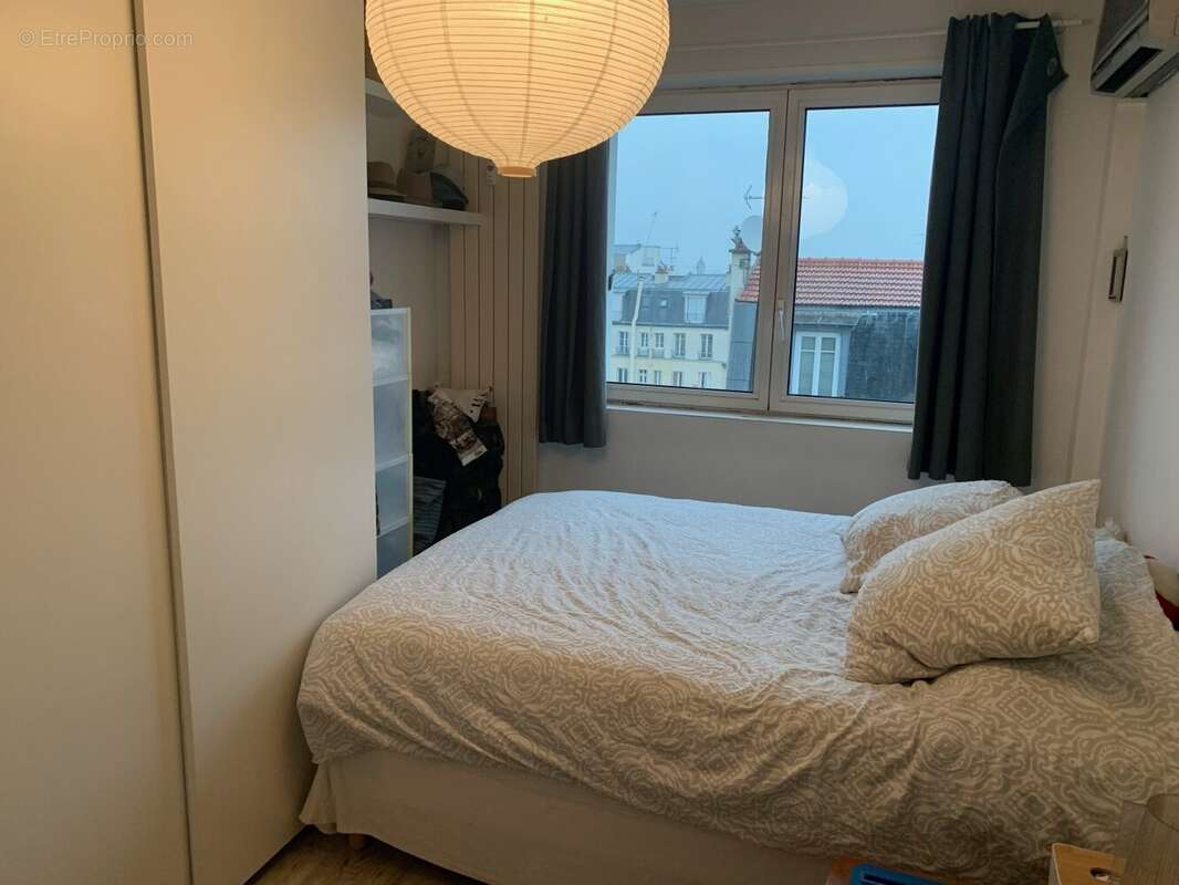 Appartement à PARIS-14E
