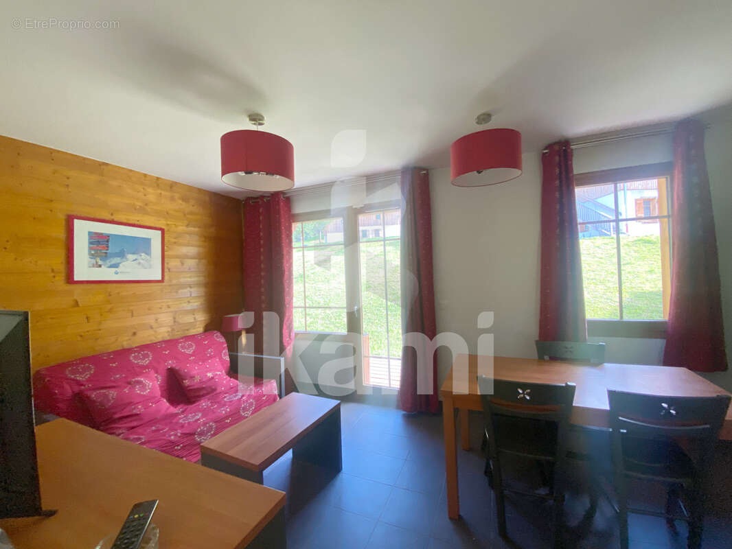 Appartement à SAINT-COLOMBAN-DES-VILLARDS