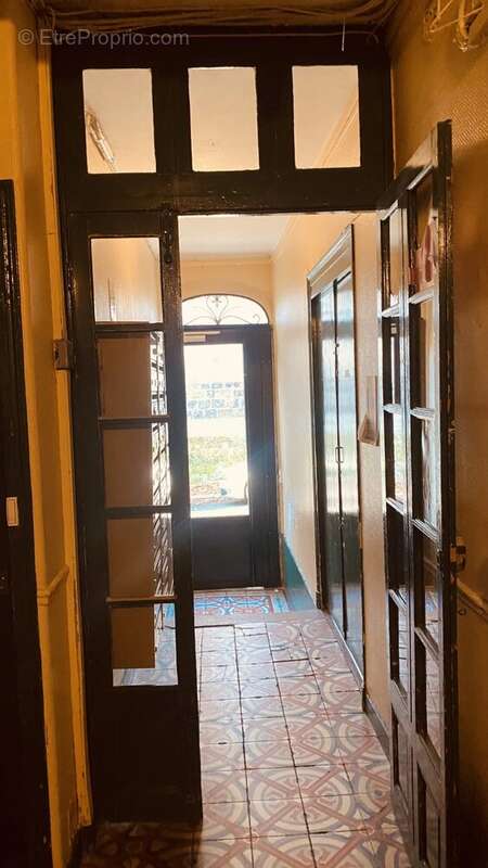 Appartement à PARIS-20E