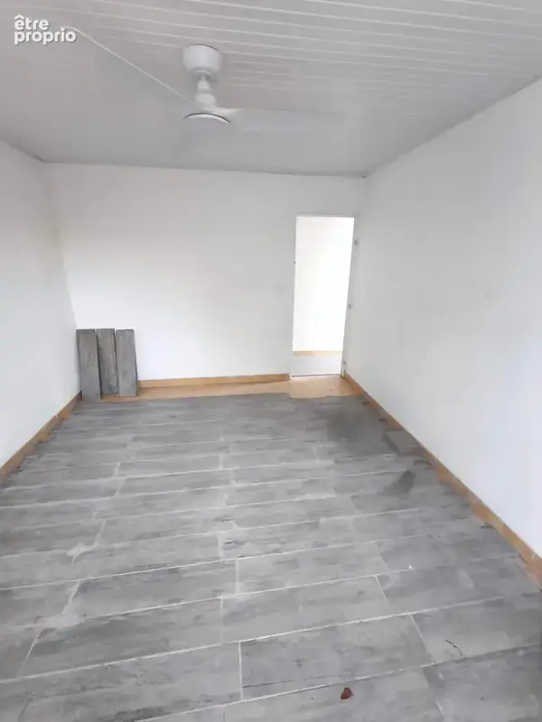 À vendre – appartement f3 de 90 m² à rénover – rivière-salée - photo 4