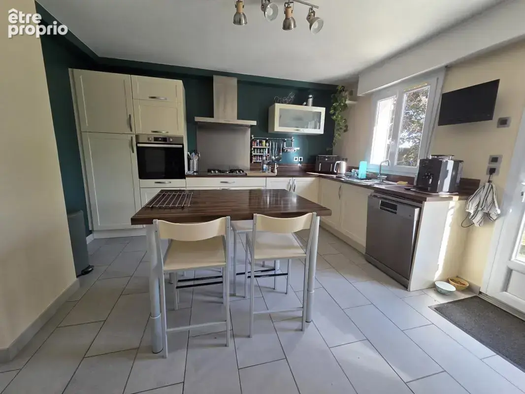 Pavillon 147m² hab plain pied sur sous sol et 1000m² - photo 3