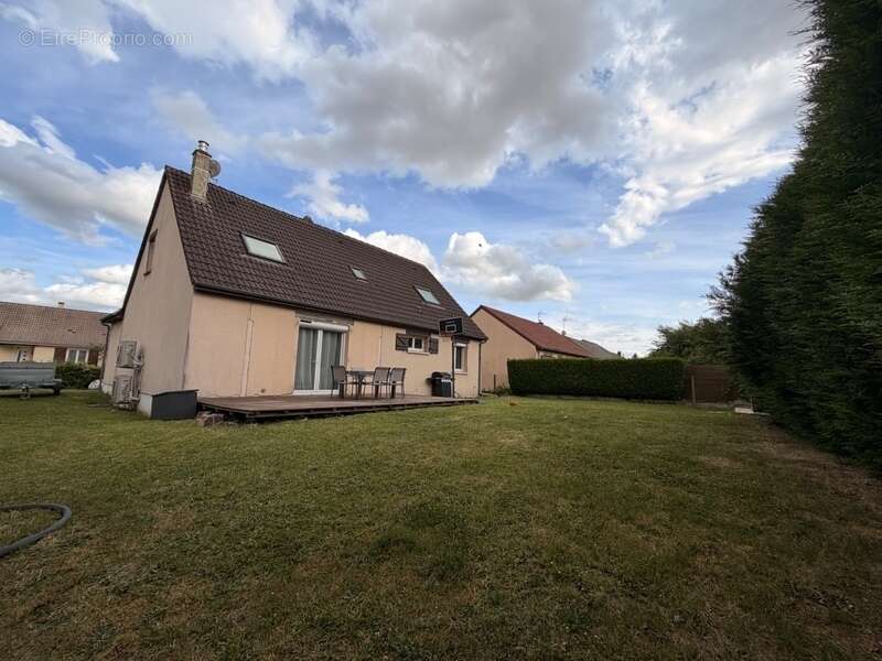 Maison à LUCE