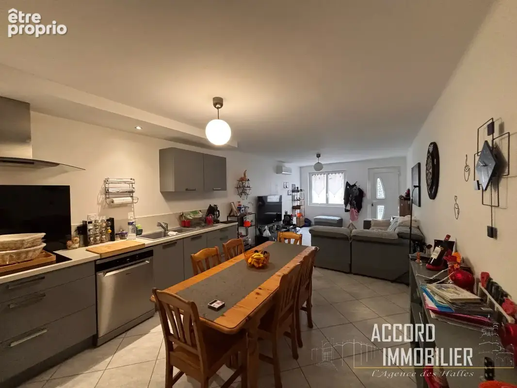 Maison de village de 82m2 avec terrasse et garage - photo 2