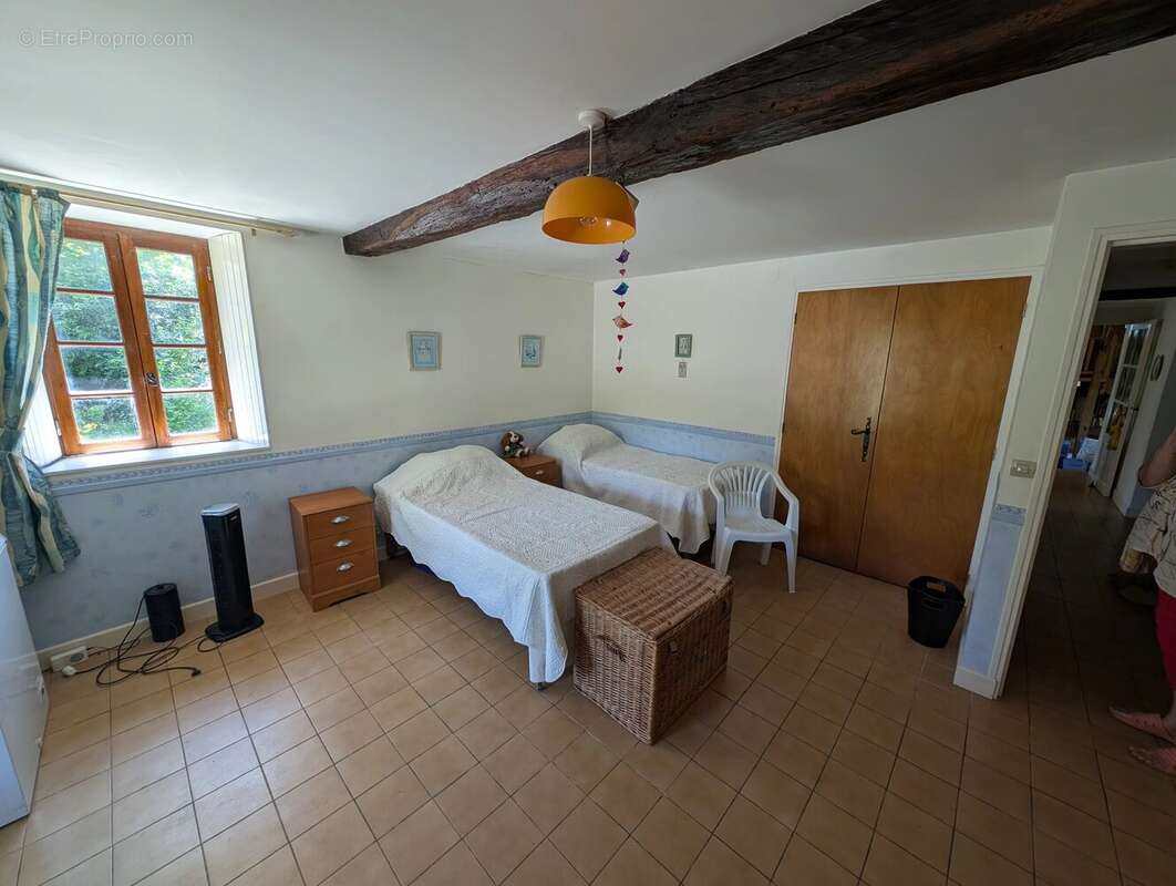 Maison à TOMBEBOEUF