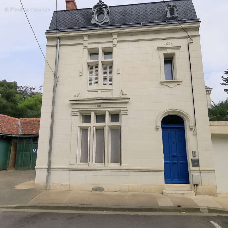 Maison à CHATELLERAULT