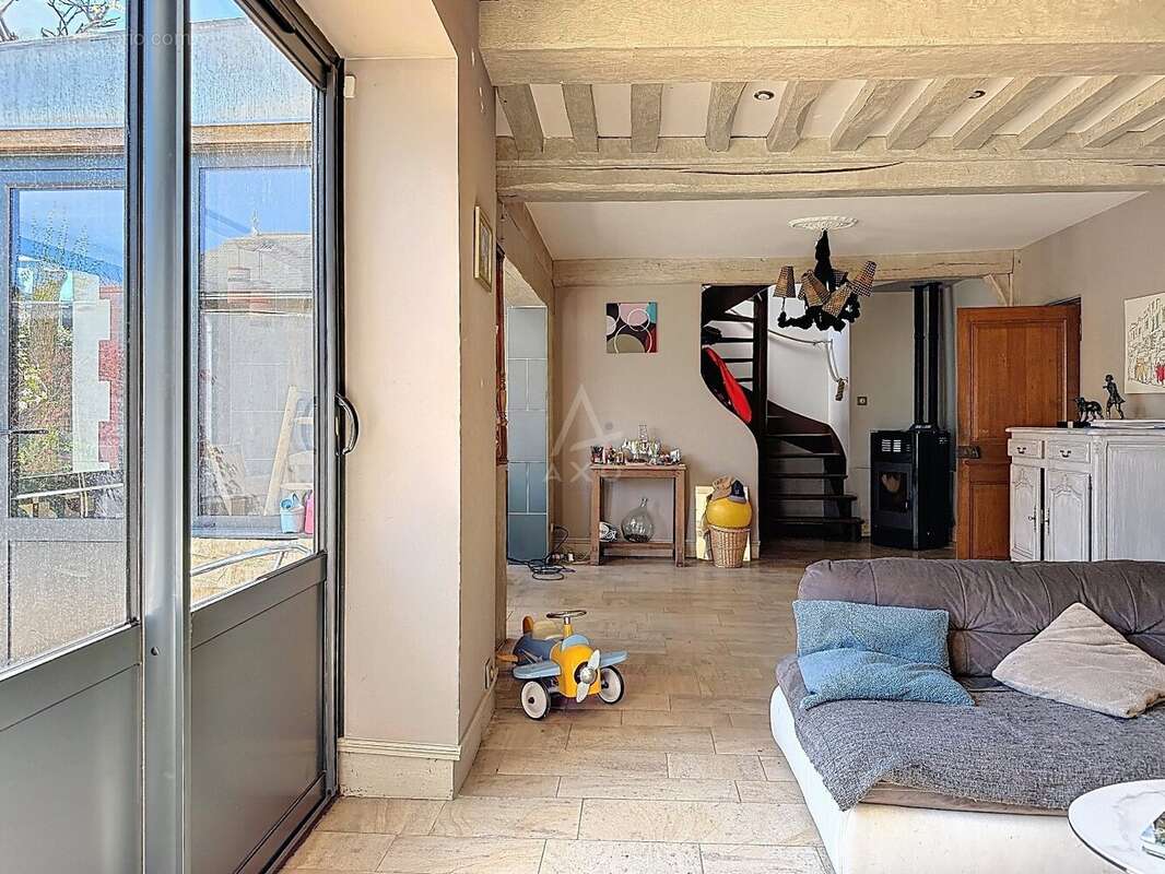Maison à PONT-L'EVEQUE