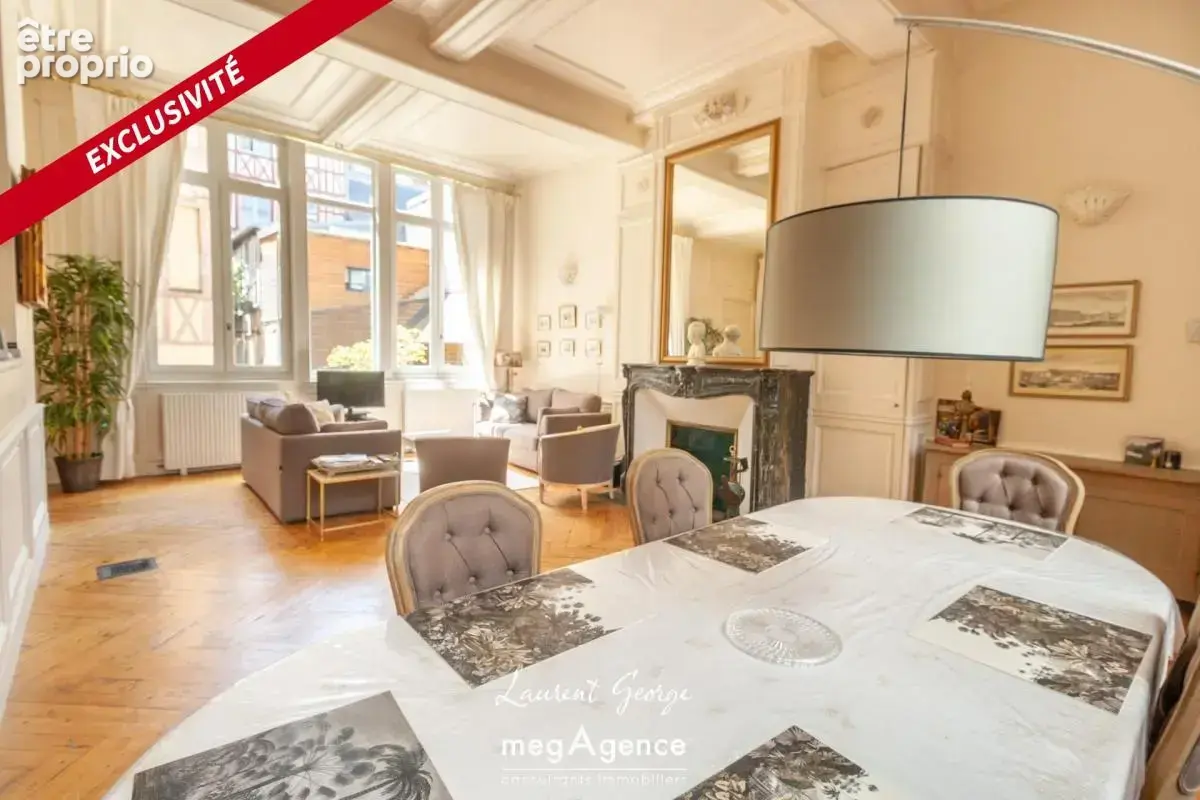 Appartement de charme 131m2 - Quartier Cathédrale - photo 2
