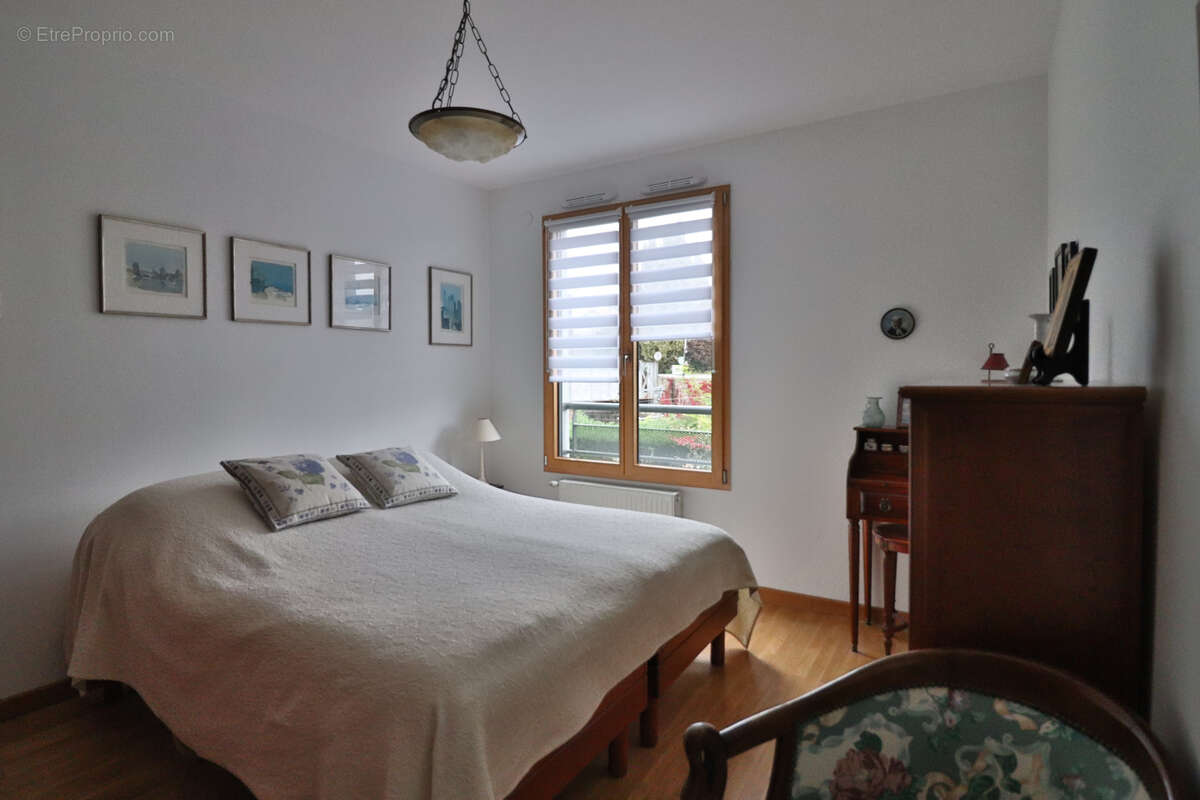 Appartement à TASSIN-LA-DEMI-LUNE