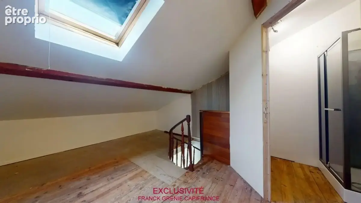 Tourves – maison à rénover 151 m² – 5 chambres – garage 60 m² – terrain 1 210 m² – panneaux solaires - photo 31
