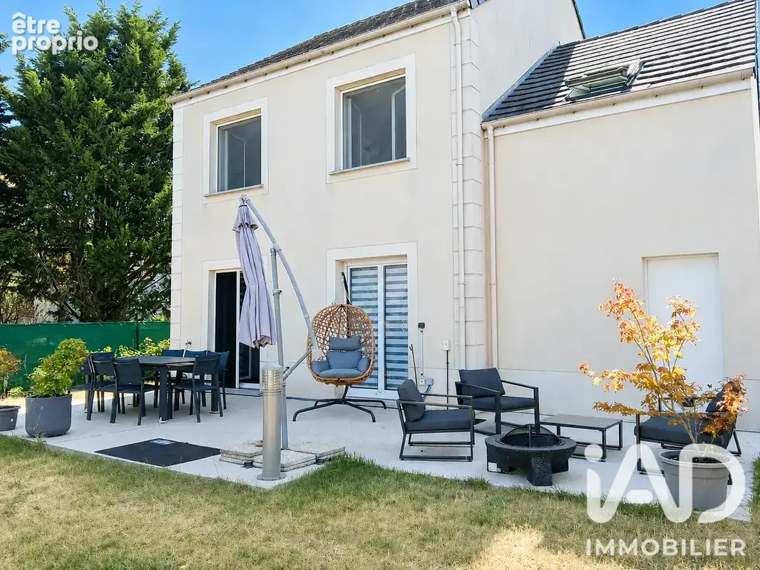 Photo 1 - Maison à GUIGNES