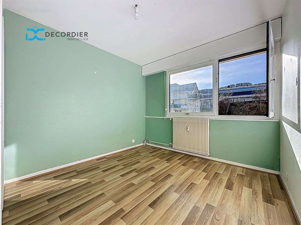 Appartement à EVIAN-LES-BAINS
