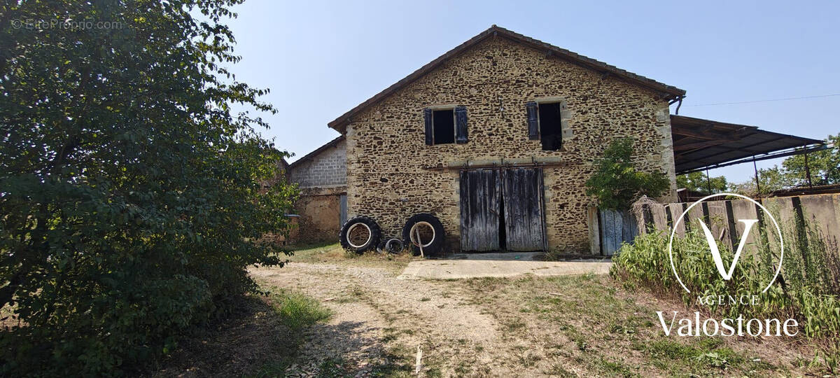 Maison à PEYRE
