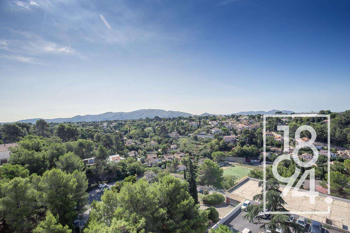 Appartement à MARSEILLE-13E