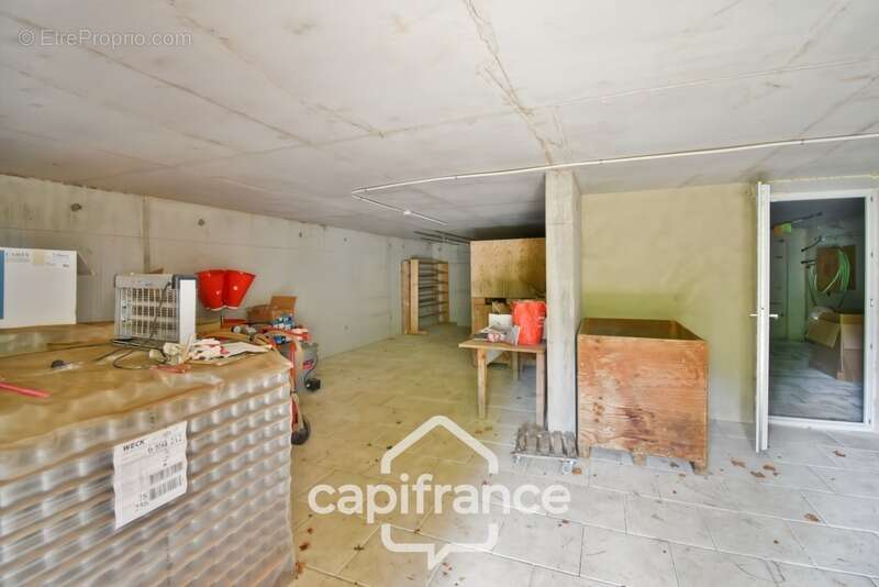 Maison à vendre 13 pièces proche de LONS LE SAUNIER (39) - photo 21