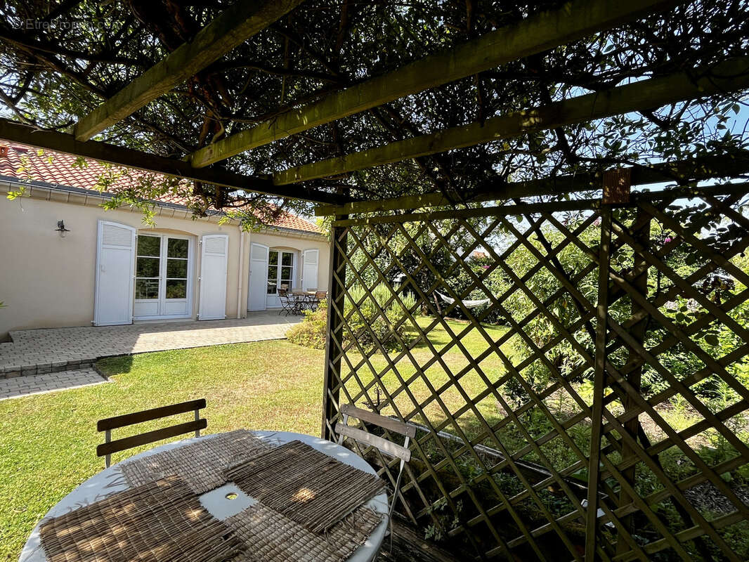 Maison à BRAINS