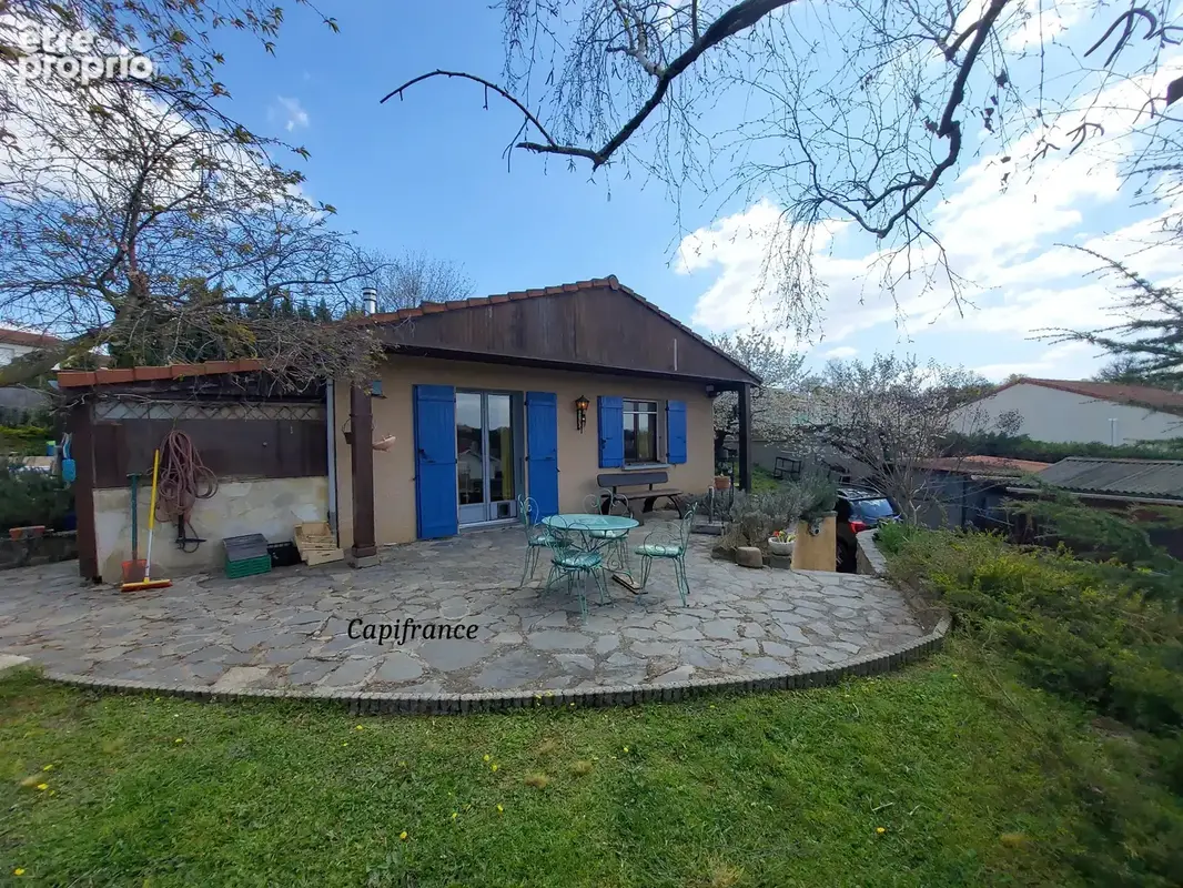 Maison familiale avec grand terrain, piscine – Saint-Martin-la-Plaine - photo 18
