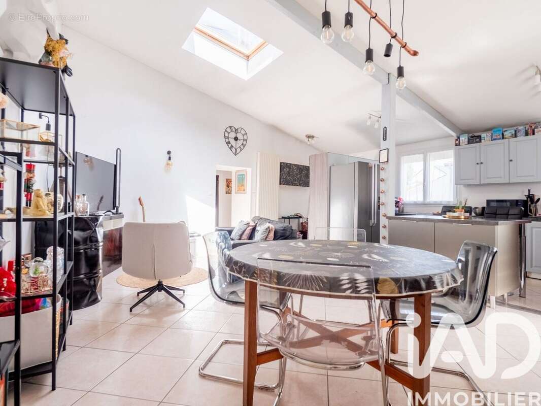 Photo 4 - Maison à LA MONTAGNE