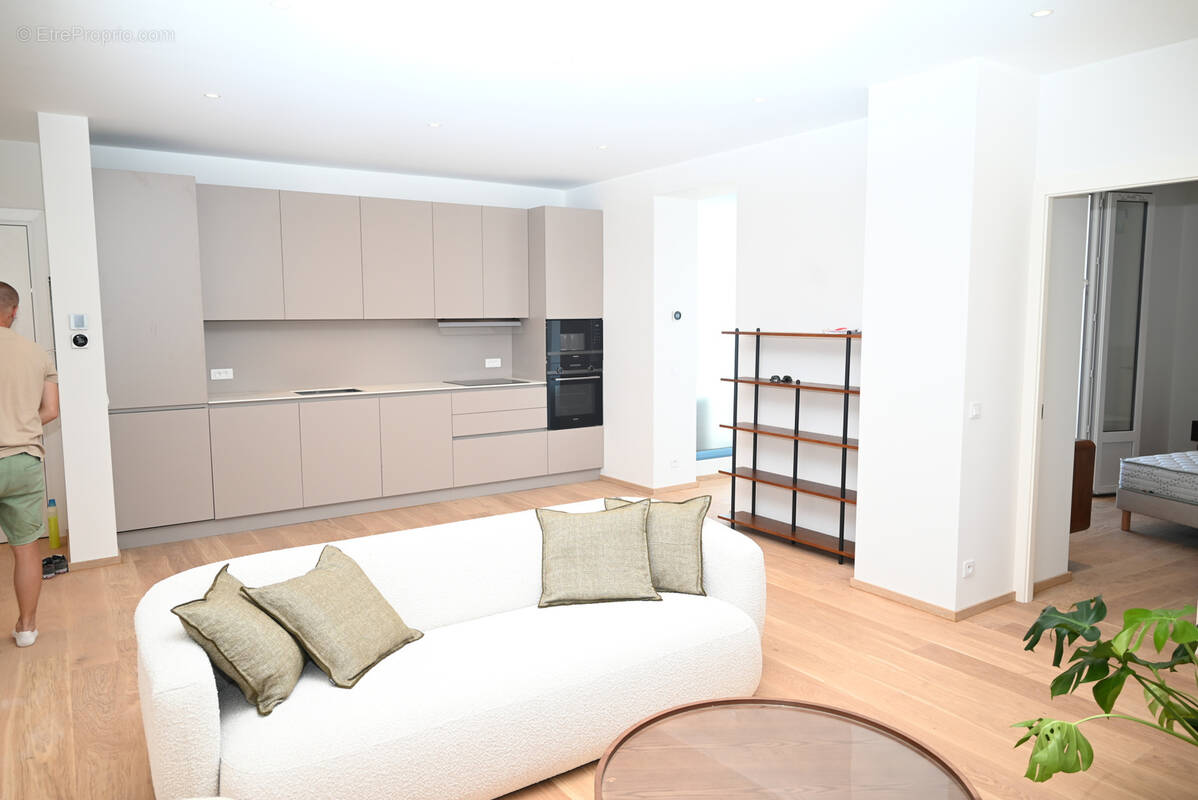 Appartement à BEAULIEU-SUR-MER