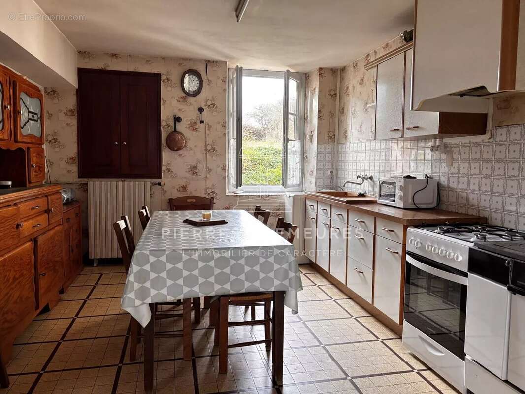 Maison à MERS-SUR-INDRE