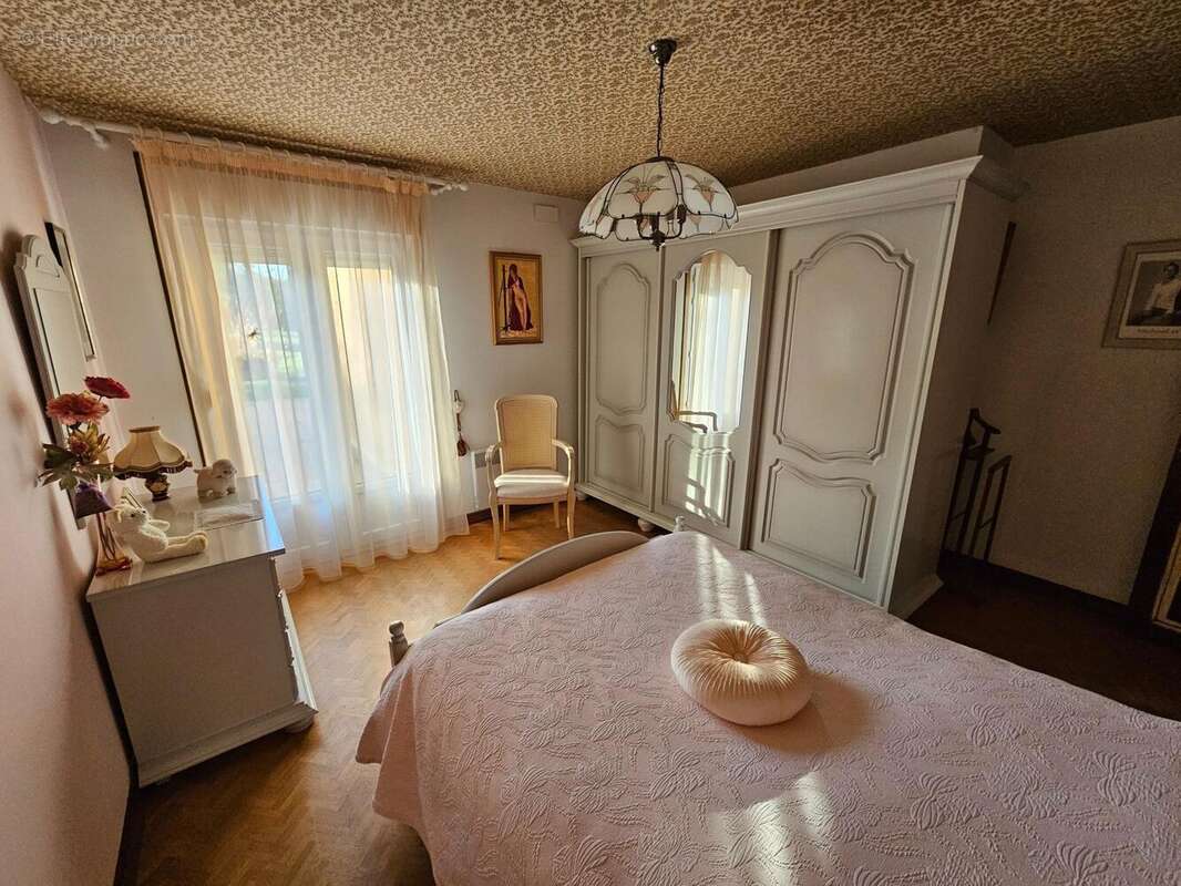 Photo 6 - Maison à CREUZIER-LE-VIEUX