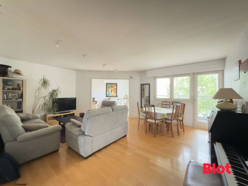 Appartement à SAINT-GREGOIRE