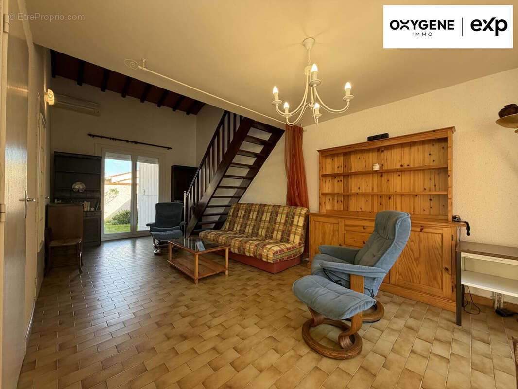 Maison à SAINT-CYPRIEN