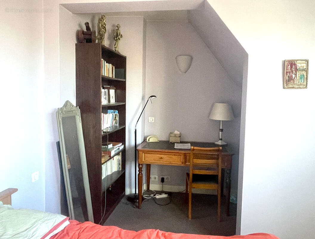 Appartement à NANTERRE