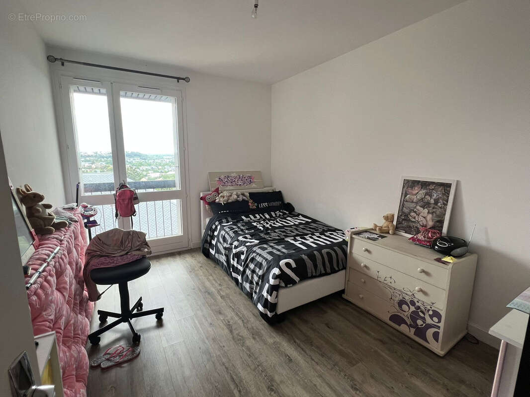Rodez   Spacieux T5 lumineux de 101 m2 avec 2 terrasses, garage et parking privatif sécurisé - photo 18