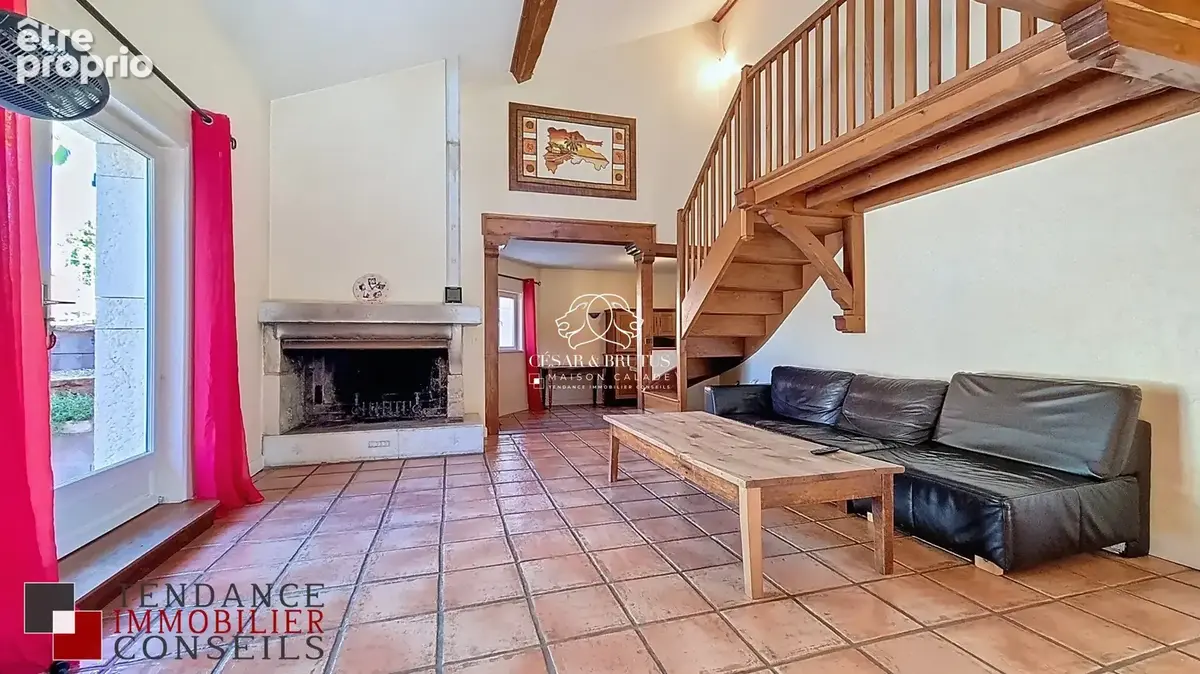 Maison 7 pièces 170 m² à vendre à Saint-Etienne-Des-Oullieres (69460) - photo 5