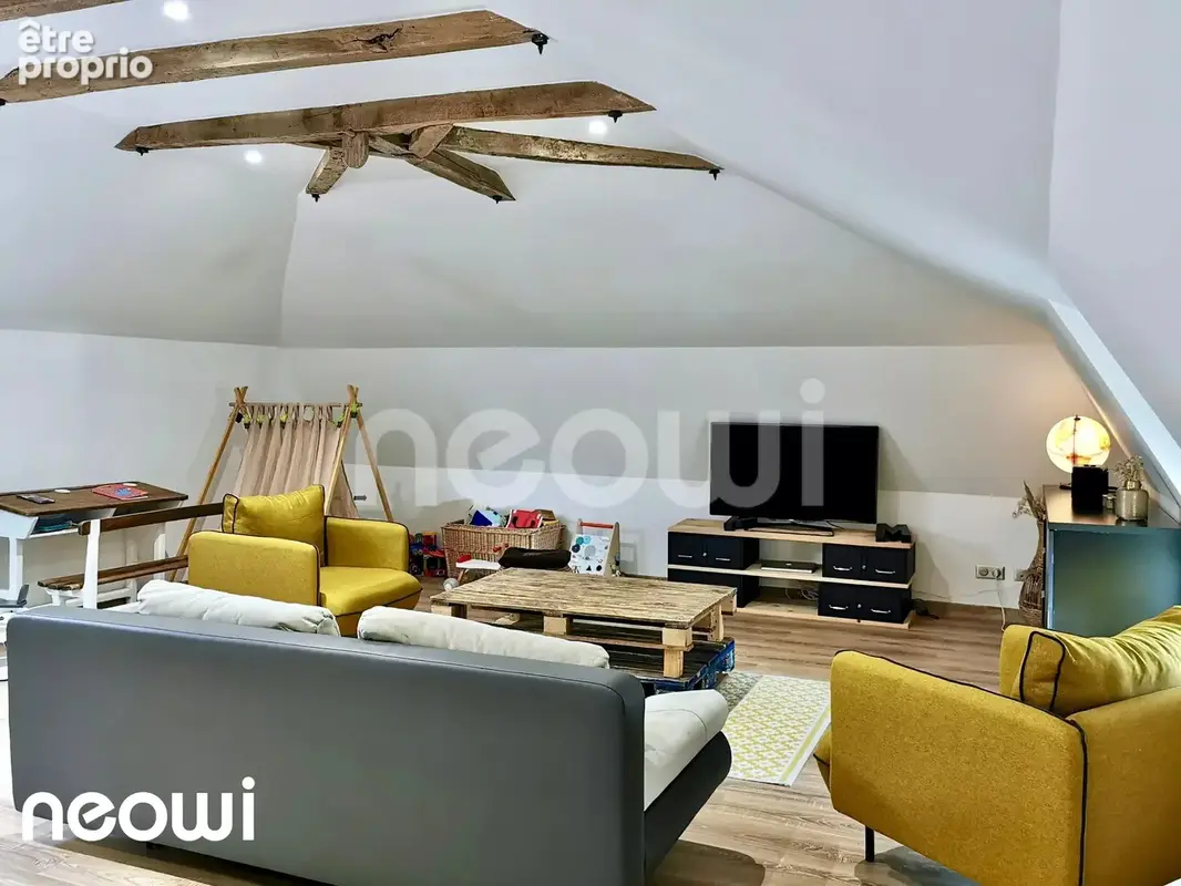 Maison 5 pièces 210 m² à vendre à Arpajon-Sur-Cere (15130) - photo 16