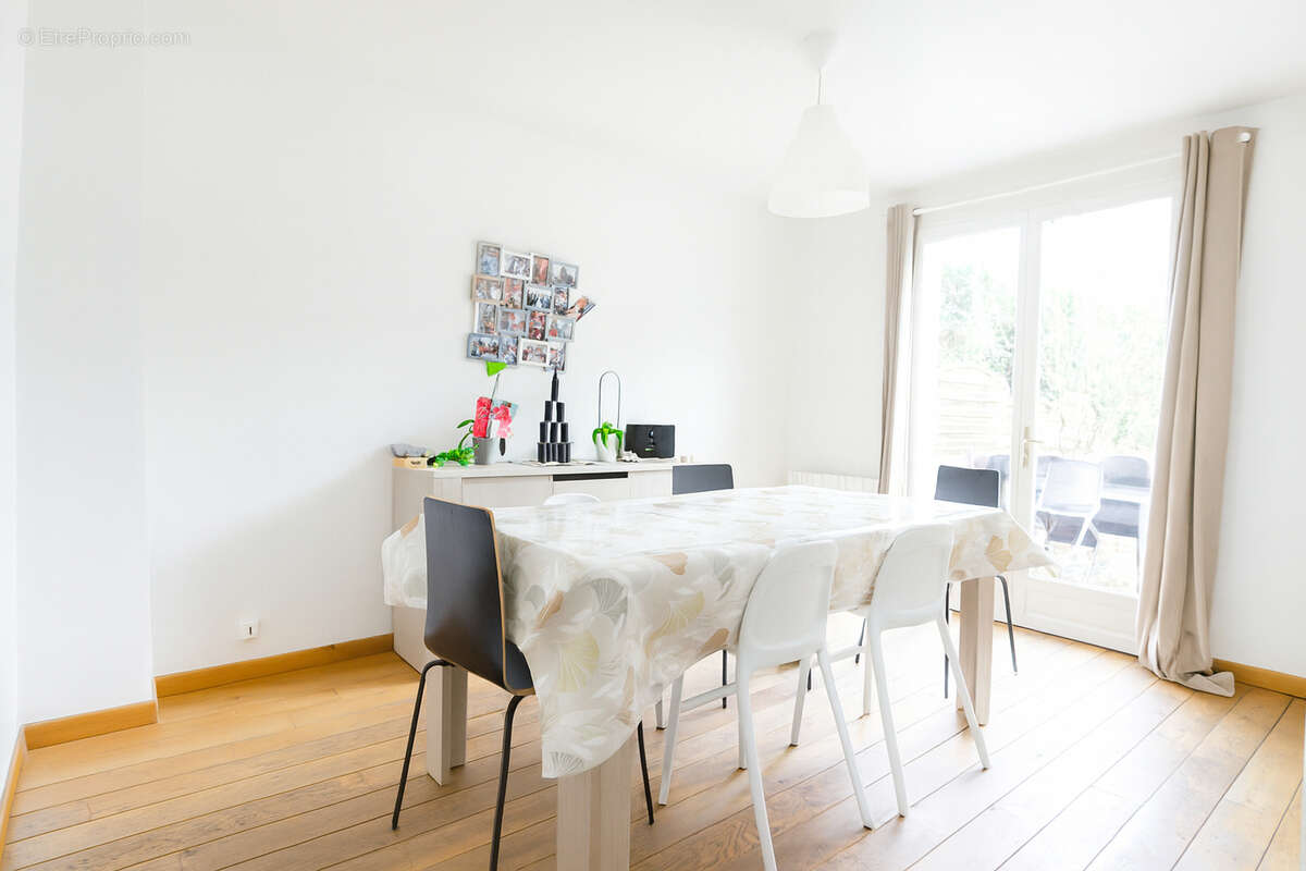 Maison à JOUARS-PONTCHARTRAIN